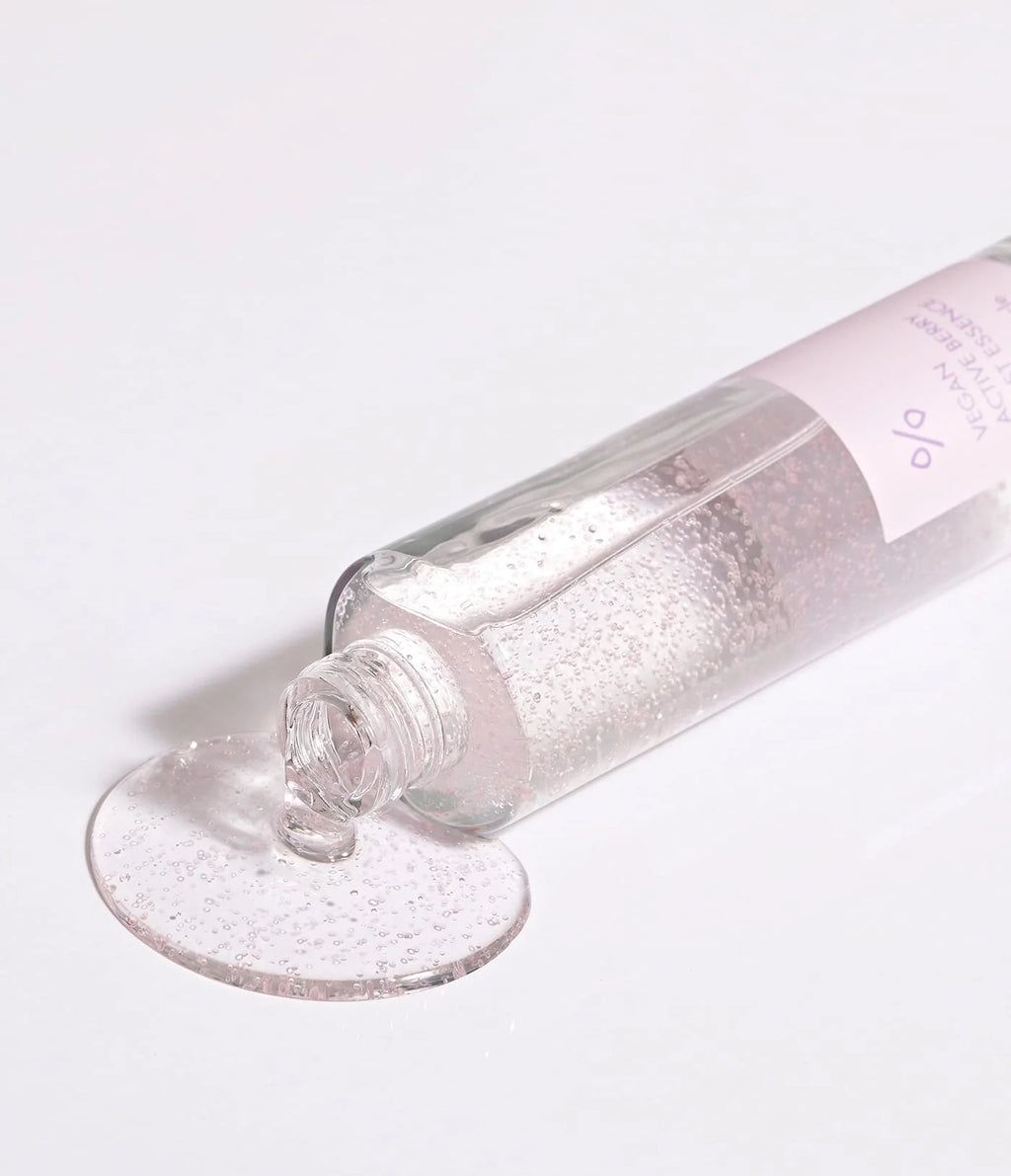 Vegan Active Berry First Essence,, 150ml